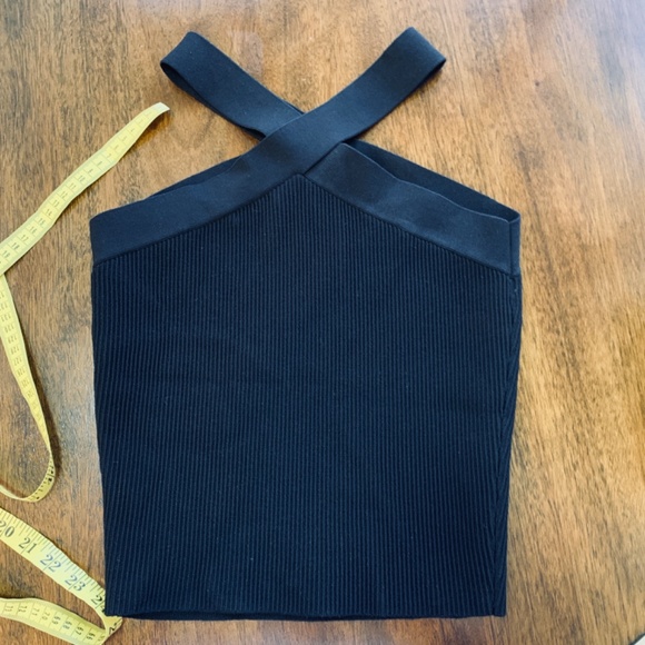 Aritzia BABATON Black Sculpt Knit Criss Cross Cropped Tank Top Womens Large Crop - Picture 10 of 14
